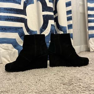 TOMS Desert Wedge High black bootie.  Size 7 - worn once.  Great condition.